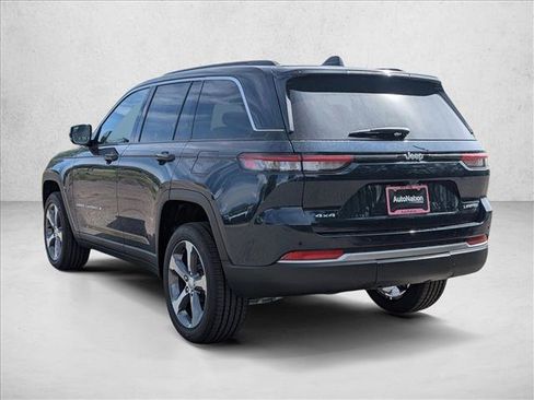 New 2026 Jeep Grand Cherokee Limited AWD/4WD image 9