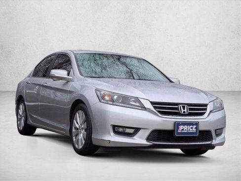 Used 2015 Honda Accord EX image 3