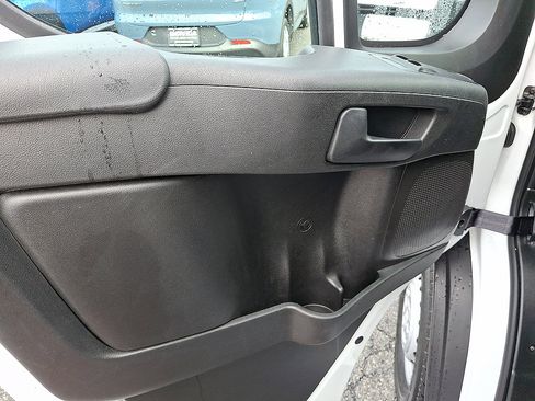 Used 2025 RAM ProMaster 3500 FWD image 2