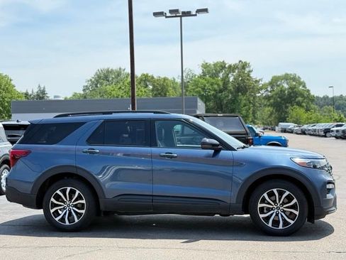 Used 2020 Ford Explorer ST w/ Premium Technology Package AWD/4WD image 40