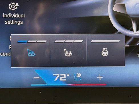 Used 2026 BMW X5 M60i AWD/4WD image 21