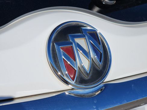 Used 2021 Buick Enclave Essence w/ Sound and Sites Package image 12