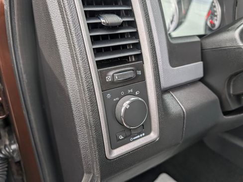 Used 2014 RAM 3500 Tradesman w/ Chrome Appearance Group AWD/4WD image 23