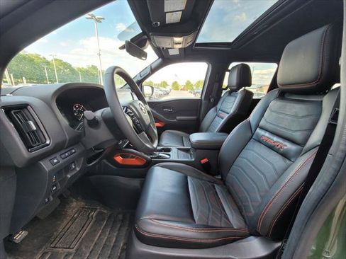 Used 2025 Nissan Frontier PRO-4X w/ Pro Premium Package AWD/4WD image 17