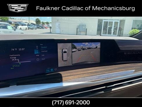 Certified 2026 Cadillac Escalade Luxury w/ Touring Package AWD/4WD image 30