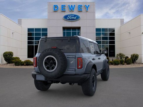 New 2025 Ford Bronco Badlands image 9