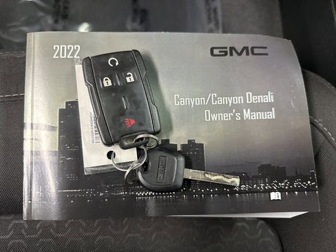 Used 2022 GMC Canyon Elevation w/ Trailering Package image 41