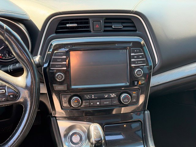 Used 2017 Nissan Maxima 3.5 SL FWD image 17