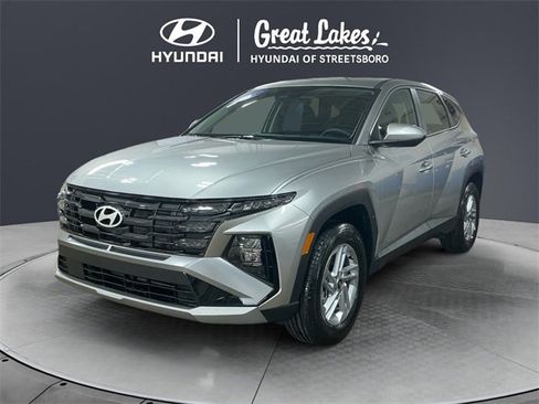 Certified 2026 Hyundai Tucson SE image 1