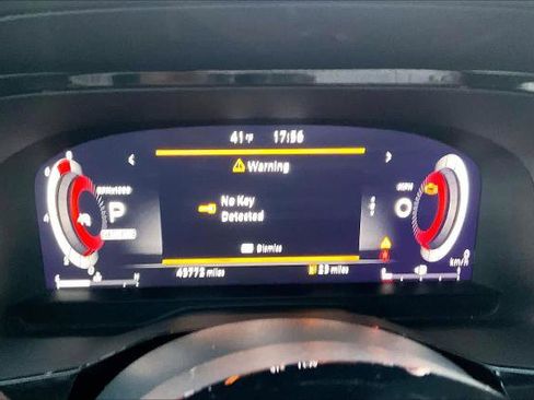 Certified 2023 Nissan Pathfinder Platinum w/ Cargo Package image 24