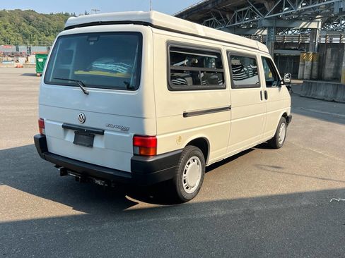 Used 1995 Volkswagen Eurovan Camper image 6