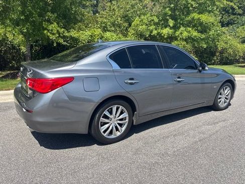 Used 2016 INFINITI Q50 Premium AWD/4WD image 2