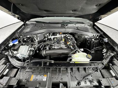 New 2026 Ford Explorer Active w/ Active Comfort Package image 30