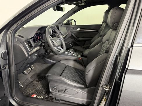 Used 2018 Audi SQ5 Prestige w/ Prestige Package AWD/4WD image 11