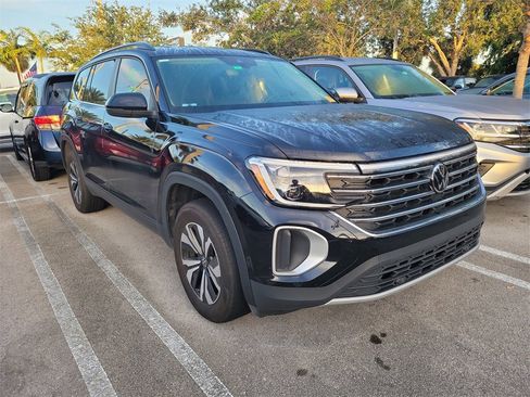 Certified 2024 Volkswagen Atlas SE image 5