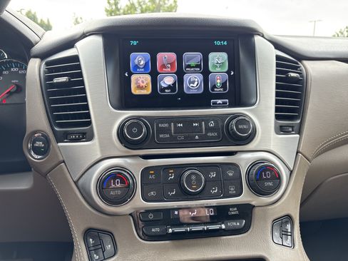Used 2019 GMC Yukon XL SLT AWD/4WD image 31