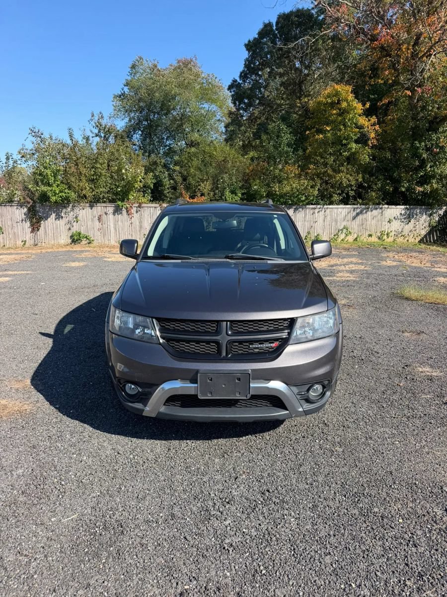 Used 2017 Dodge Journey Crossroad w/ Popular Equipment Group FWD image 7