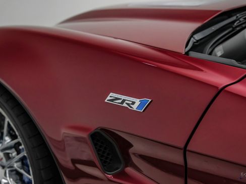 Used 2010 Chevrolet Corvette ZR1 w/ Preferred Equipment Group RWD image 34