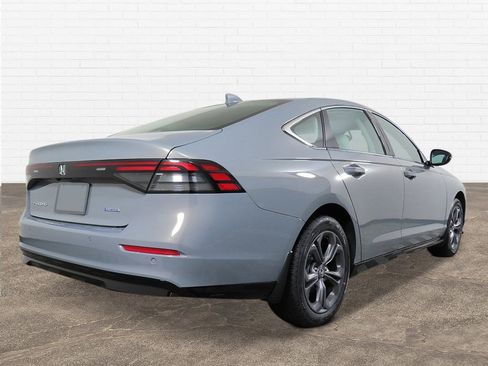 New 2026 Honda Accord EX-L image 6
