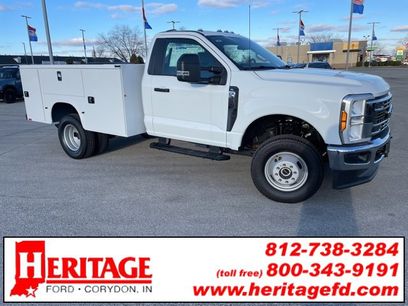 New 2025 Ford F350 XL w/ XL Chrome Package