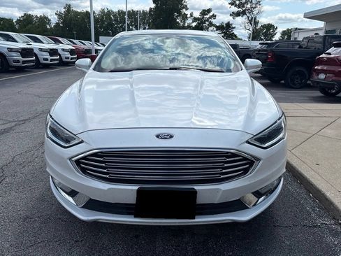 Used 2017 Ford Fusion Titanium AWD/4WD image 2