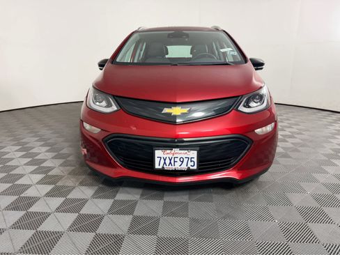 Used 2017 Chevrolet Bolt Premier w/ Driver Confidence II Package image 9