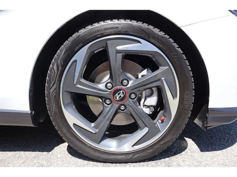 Used 2019 Hyundai Veloster Turbo Ultimate FWD image 9