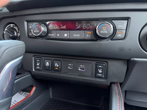 Used 2026 Nissan Frontier PRO-4X w/ Pro-4x Convenience Package AWD/4WD image 15