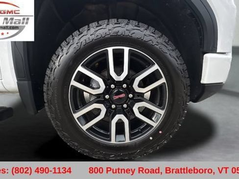 Used 2023 GMC Sierra 1500 AT4 w/ AT4 Premium Package AWD/4WD image 41