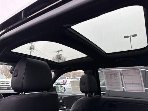 Used 2026 Mercedes-Benz GLB 250 4MATIC image 25