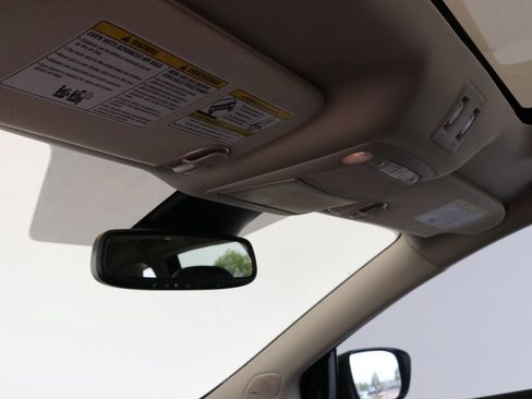 Used 2020 Nissan Murano SL w/ Moonroof Package AWD/4WD image 13