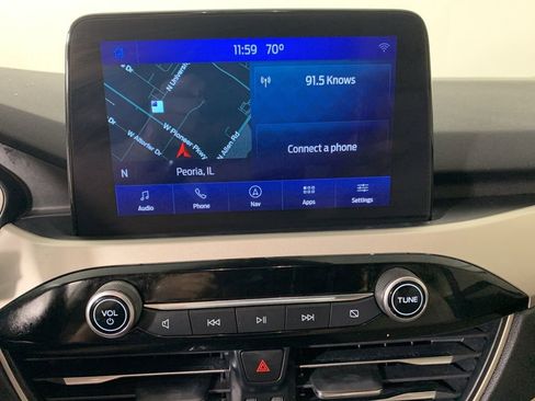 Used 2020 Ford Escape SE image 22