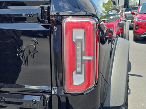 New 2025 Ford Bronco Badlands image 6