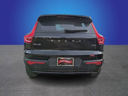 Used 2023 Volvo XC40 B5 Plus w/ Protection Package Premier