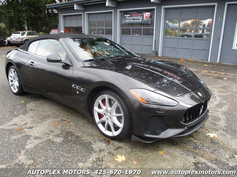 Used 2011 Maserati GranTurismo Convertible RWD image 1