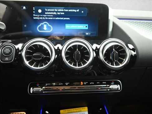 New 2026 Mercedes-Benz GLA 250 4MATIC image 12