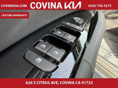 Certified 2025 Kia Sportage EX image 13