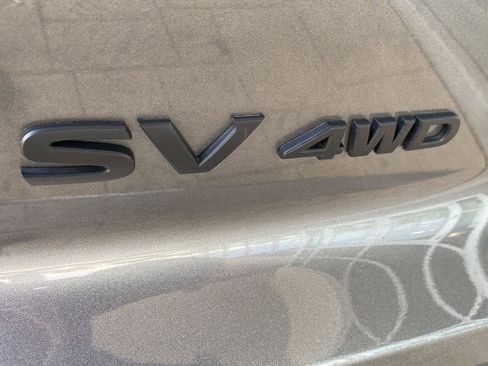 Used 2023 Nissan Pathfinder SV w/ Black Appearance Package image 8