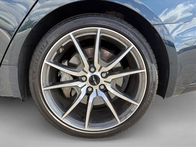 Used 2025 Genesis G70 2.5T RWD image 27