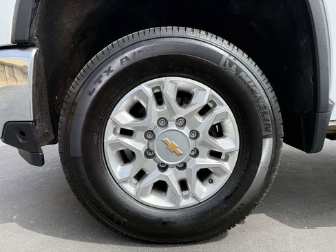 Used 2024 Chevrolet Silverado 2500 W/T w/ WT Fleet Convenience Package image 11