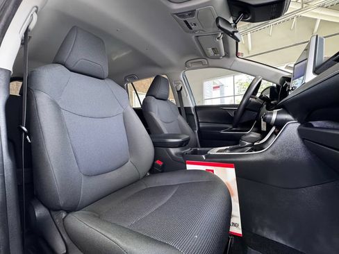 Used 2024 Toyota RAV4 LE AWD/4WD image 46