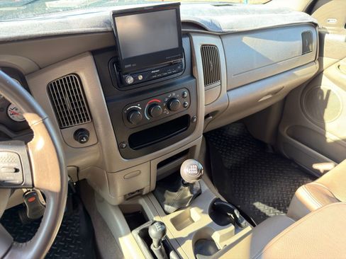 Used 2005 Dodge Ram 2500 Truck SLT w/ Quad Cab Big Horn Value Group image 20