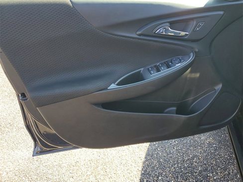 Used 2023 Chevrolet Malibu LT image 8