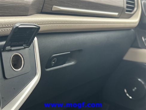 Certified 2024 Ford Expedition Max Limited image 11