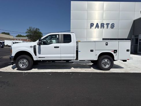 New 2026 Ford F350 4x4 SuperCab Super Duty image 6