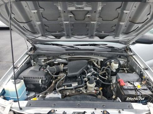 Used 2012 Toyota Tacoma 2WD Access Cab w/ SR5 Pkg image 14