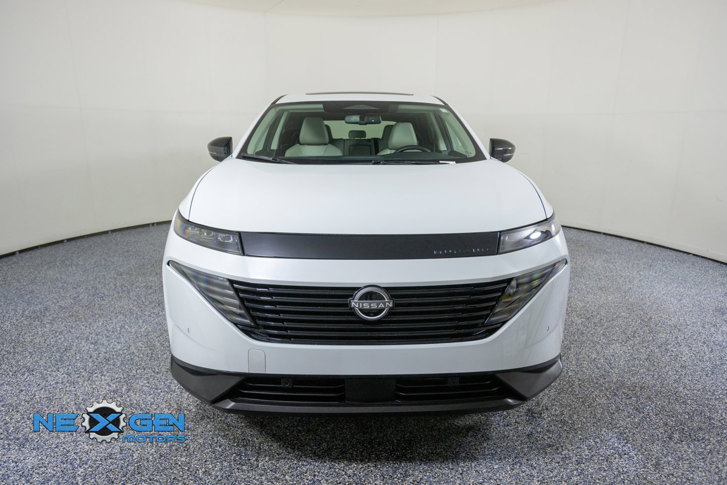 Used 2025 Nissan Murano SL AWD/4WD image 3