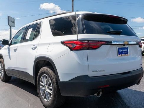 Used 2023 Chevrolet Traverse LT AWD/4WD image 8