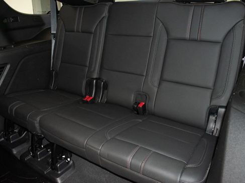 Used 2022 Chevrolet Tahoe RST w/ Sport Performance Package AWD/4WD image 20