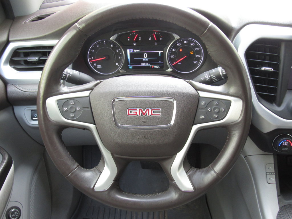 Used 2017 GMC Acadia SLT AWD/4WD image 27